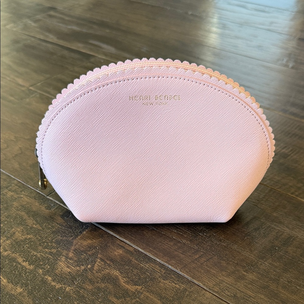 Henri Bendel Light Pink Scalloped Cosmetic Case